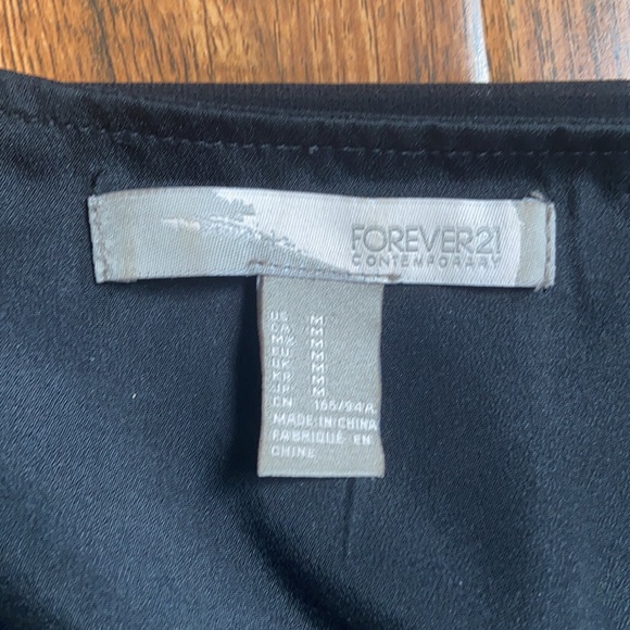 Ur New Fav LBD ✨ - Picture 5 of 10